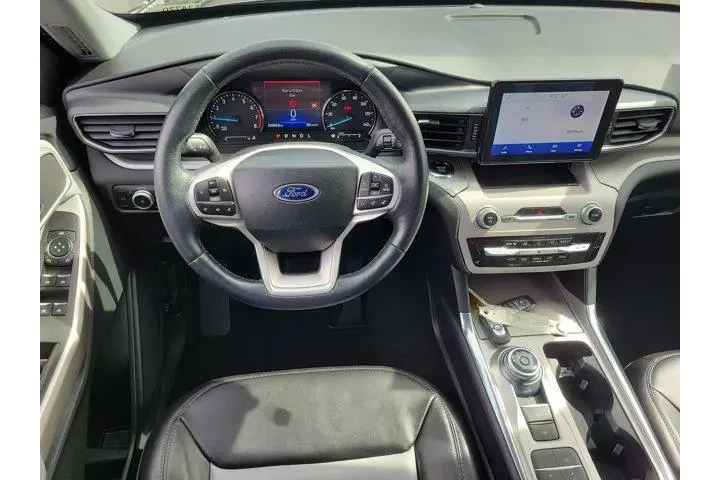 $32000 : Ford Explorer 2023 XLT 4dr S image 4