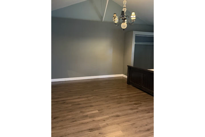 $1300 : Se RentaRecamara Grande image 2