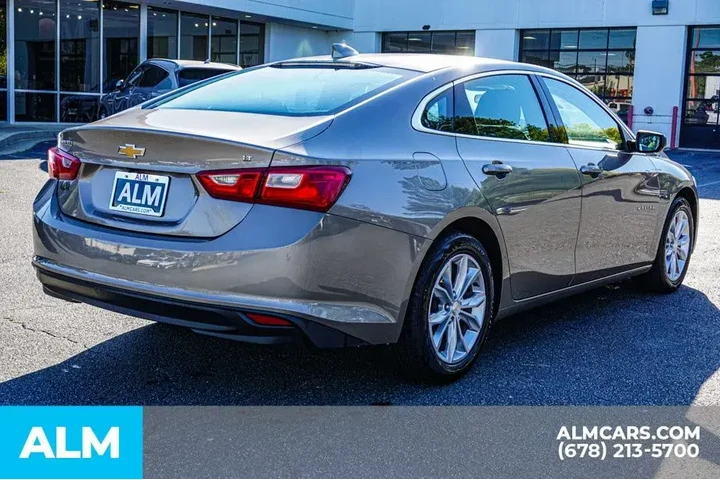 $16220 : Chevrolet Malibu 2023 LT 4dr image 6