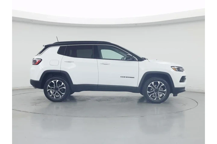 $23998 : Jeep Compass 2022 4x4 Limite image 7