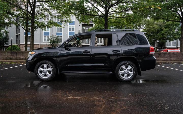 $30000 : 2009 TOYOTA LAND CRUISER image 7