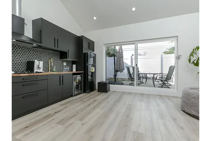 $1265 : A PLACE TO CALL YOUR OWN image 1