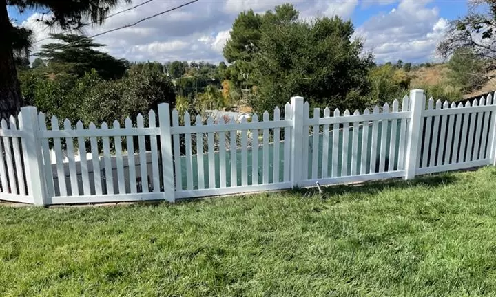 Infante Fence image 1