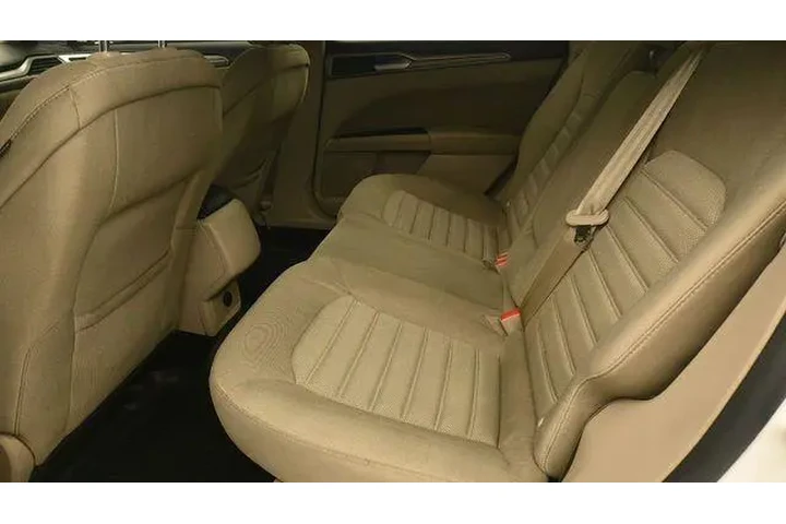 $9498 : Ford Fusion 2018 SE 4dr Seda image 6
