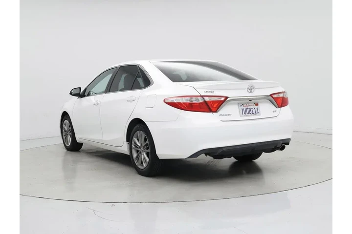 $16998 : Toyota Camry 2016 SE 4dr Sed image 2