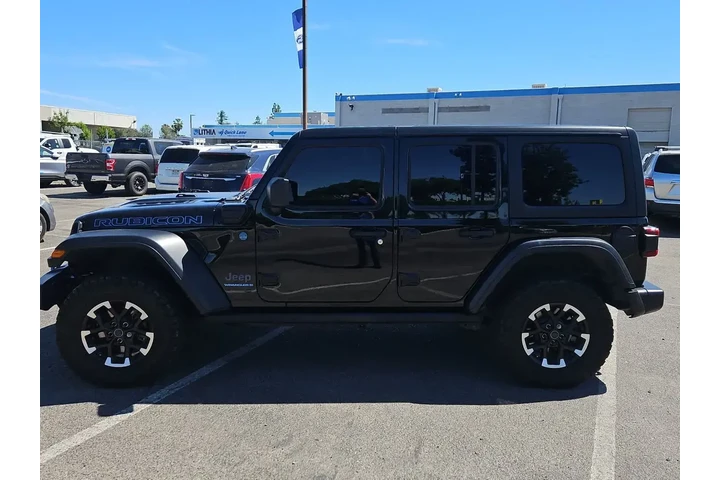 $30000 : Jeep Wrangler 2024 4x4 Rubic image 5