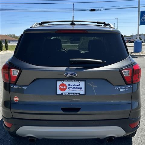 $19927 : PRE-OWNED 2019 FORD ESCAPE TI image 4