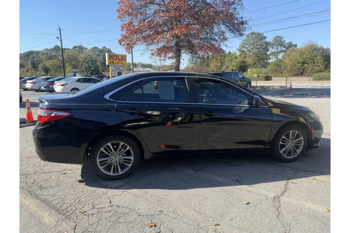 2016 Camry LE image 6