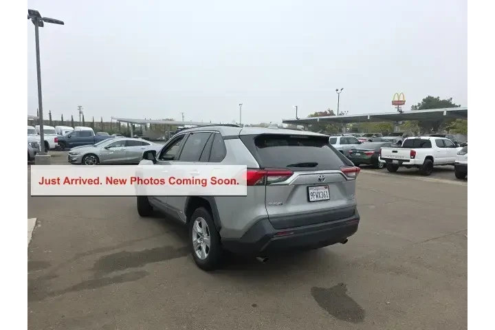 $24400 : Toyota RAV4 Hybrid 2019 AWD image 4