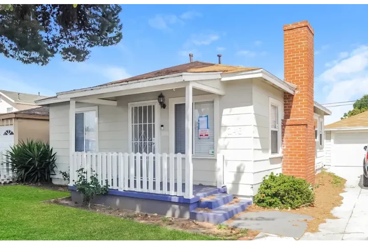$2500 : Available House for rent in FL image 1