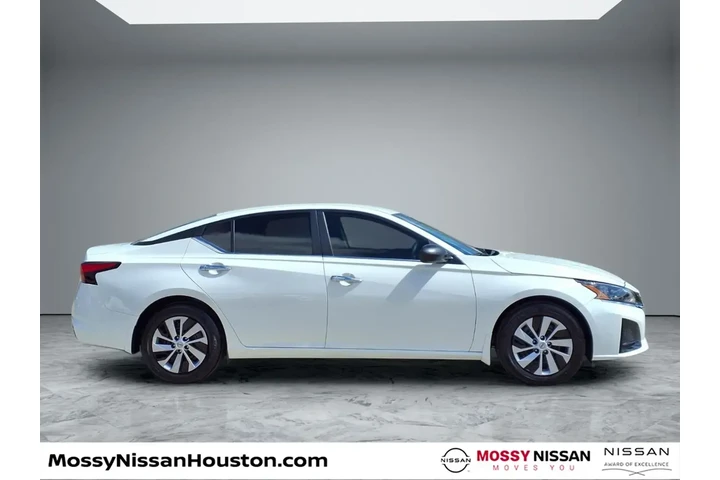 $21595 : Nissan Altima 2025 2.5 S 4dr image 8