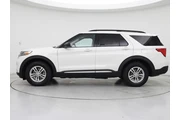 $27998 : Ford Explorer 2022 AWD XLT 4 thumbnail