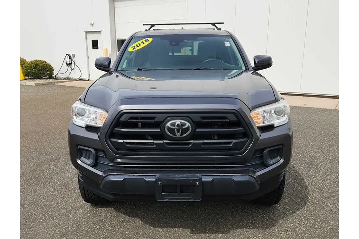 $23998 : Toyota Tacoma 2018 4x4 SR 4d image 2