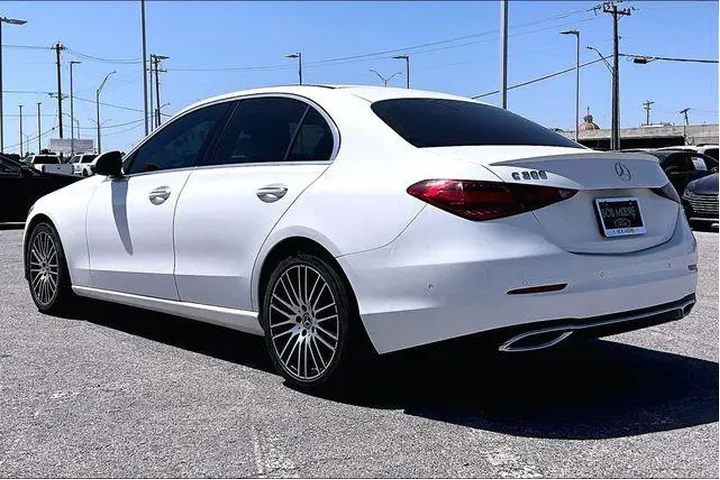 $35000 : Mercedes-Benz C-Class 2023 C image 3