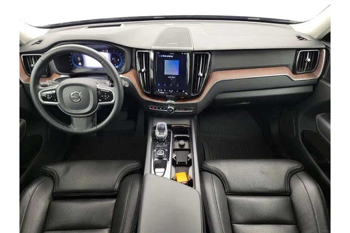$31998 : Volvo XC60 2023 AWD B6 Ultim image 9