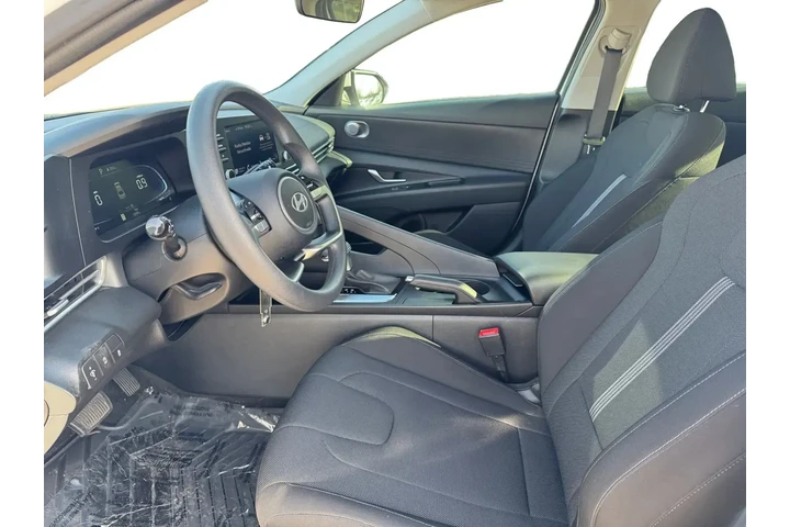 $19491 : Hyundai ELANTRA 2025 SE 4dr image 9