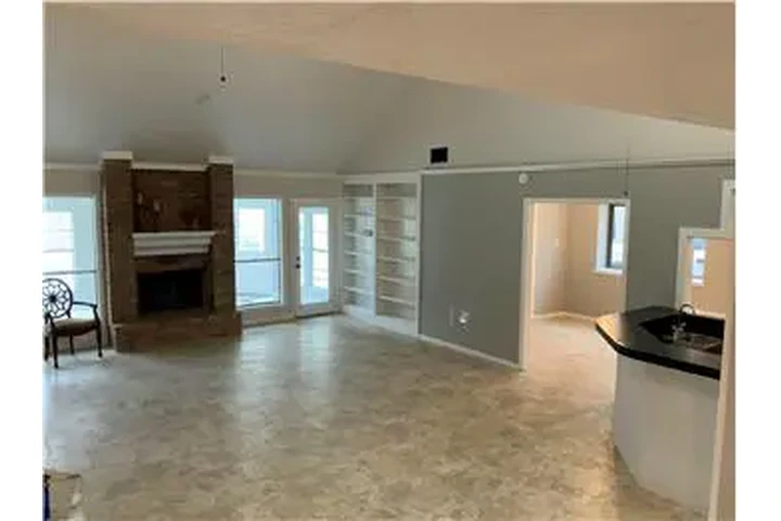 $3100 : Rental property with 4 bedro image 7