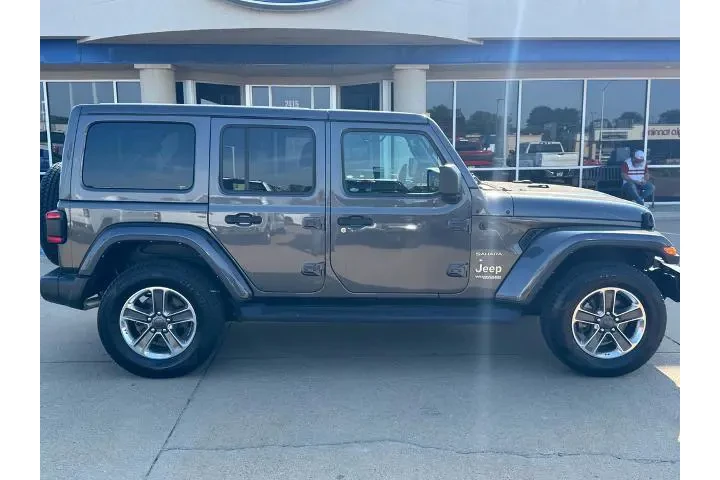 $27477 : Jeep Wrangler Unlimited 2021 image 4