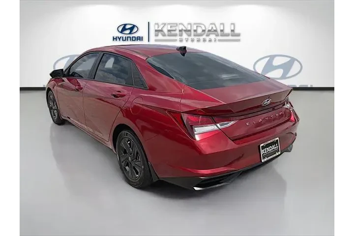 $16888 : Hyundai ELANTRA 2023 SEL 4dr image 5
