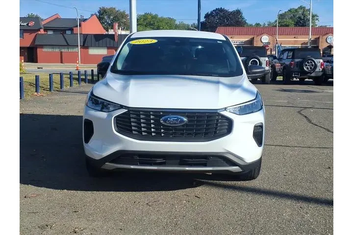 $23580 : Ford Escape 2023 AWD Active image 2