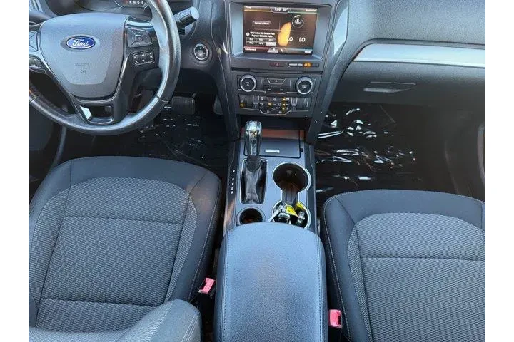 $11773 : Ford Explorer 2016 XLT 4dr S image 5