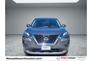 $17295 : Nissan Rogue 2023 SV 4dr Cro thumbnail