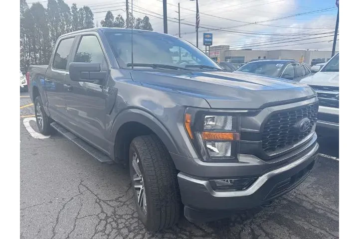 $34988 : Ford F-150 2023 4x4 XL 4dr S image 3