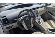 $15999 : 2015 Prius Three thumbnail