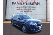 Nissan Pathfinder 2024 AWD S en Long Island