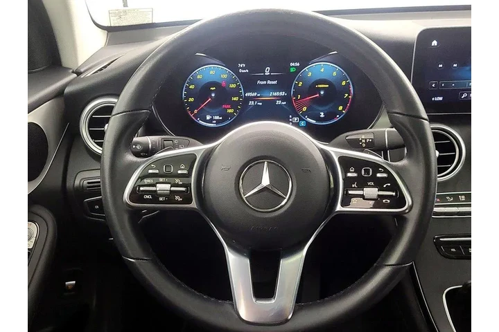 $27998 : Mercedes-Benz GLC 2022 AWD G image 10
