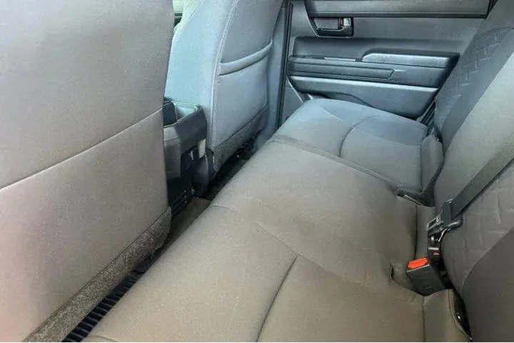 $33300 : Toyota Tacoma 2024 4x2 SR 4d image 8