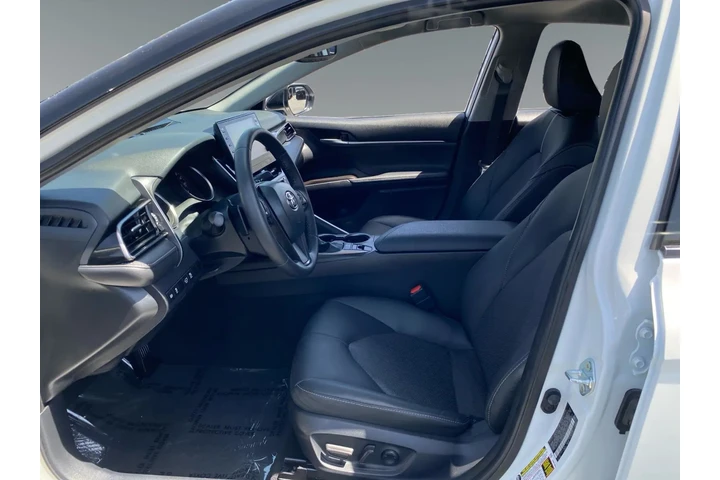 $33687 : Toyota Camry 2024 XSE 4dr Se image 9