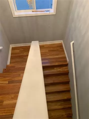 HARDWOOD FLOORS image 3