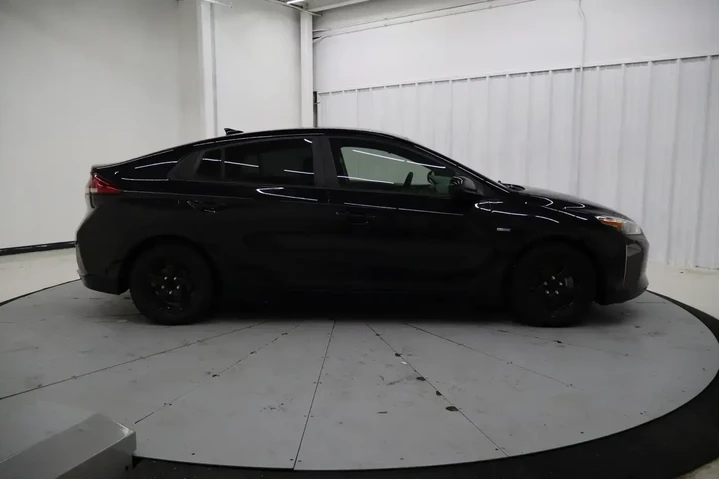 $9995 : Hyundai IONIQ Hybrid 2018 Bl image 2