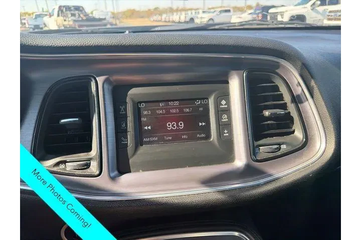 $14495 : Dodge Challenger 2016 SXT 2d image 8