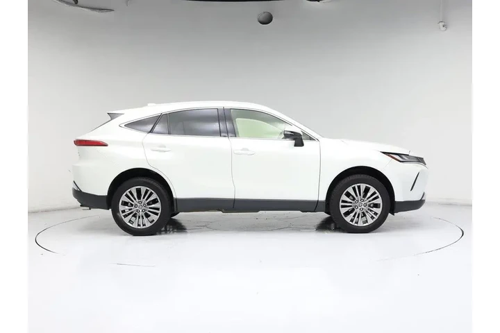 $30998 : Toyota Venza 2022 AWD Limite image 7
