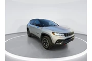 $27800 : Jeep Compass 2024 4x4 Trailh thumbnail