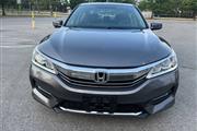 $9900 : 2017 Accord EX thumbnail