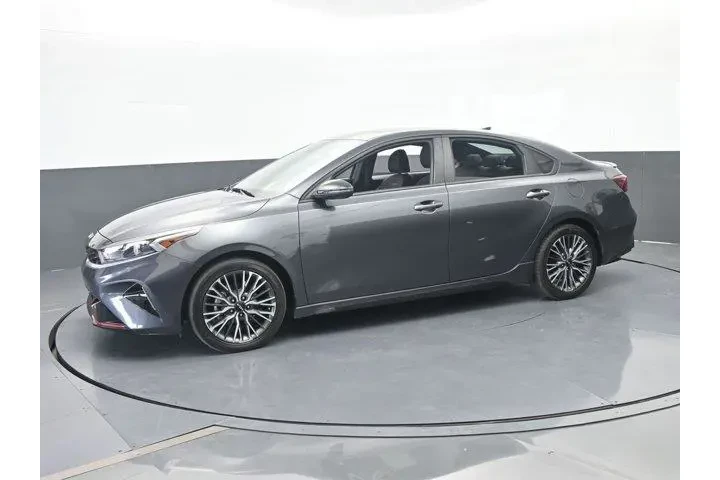 $16991 : Kia Forte 2024 GT-Line 4dr S image 2