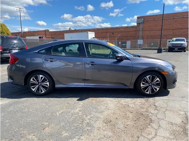 $3000 : 2018 Honda Civic EX-T Sedan 4D image 2