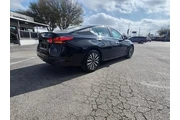 $21698 : Nissan Altima 2025 2.5 SV 4d thumbnail
