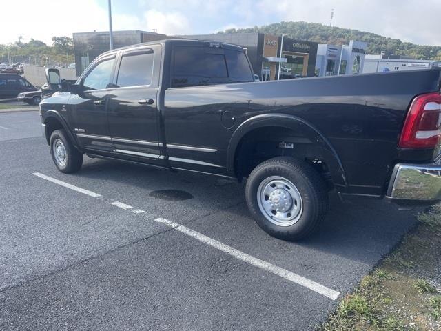 $67998 : PRE-OWNED 2022 RAM 3500 LIMIT image 4