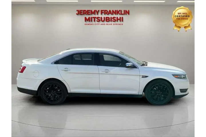$7995 : Ford Taurus 2015 AWD Limited image 2