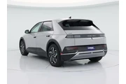 $28998 : Hyundai IONIQ 5 2023 AWD SEL thumbnail