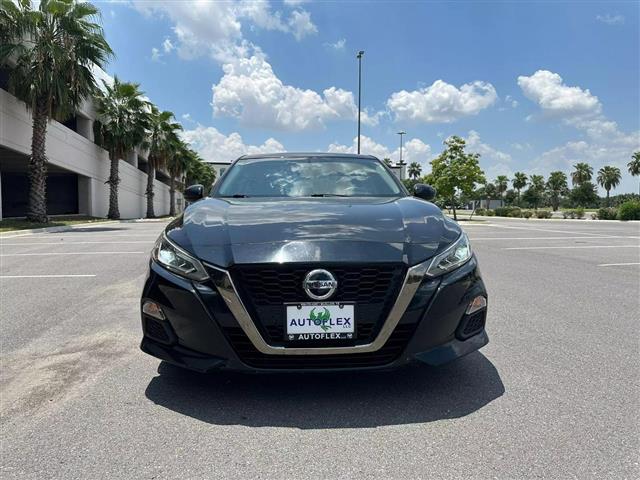 $17300 : 2019 NISSAN ALTIMA2019 NISSAN image 5