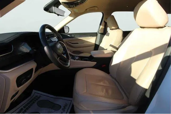 $26995 : Jeep Grand Cherokee L 2021 4 image 9