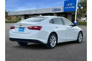 $15299 : Chevrolet Malibu 2024 LT 4dr thumbnail