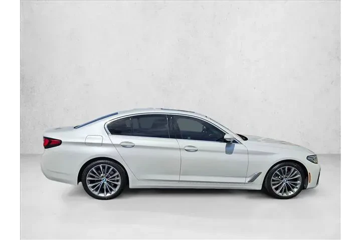 $36991 : BMW 5 Series 2023 530i 4dr S image 4