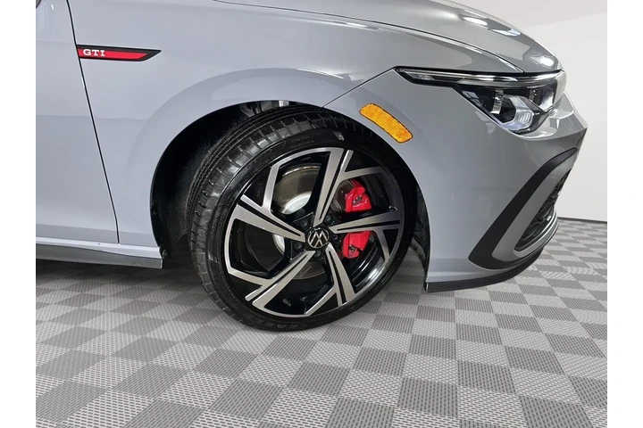 $31694 : 2024 Golf GTI SE image 6