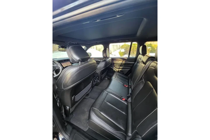 $33000 : 2024 Grand Cherokee 4xe image 7